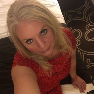 Meet your Posher, Candice